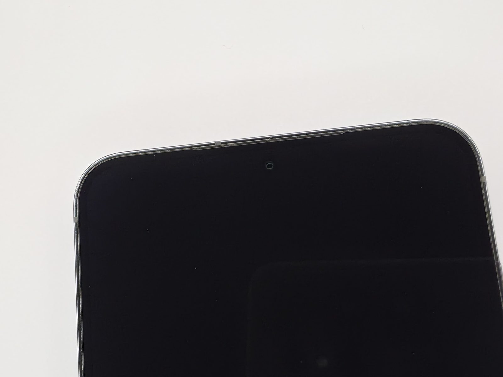 Samsung Galaxy S23+ ports close-up